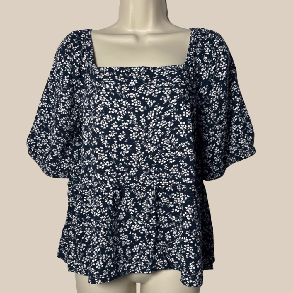 LOFT Navy Blue Floral Peplum Blouse Boho Size M